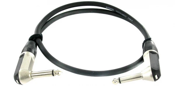 Инструментальный кабель Cordial CFI 0,6 RR угловой