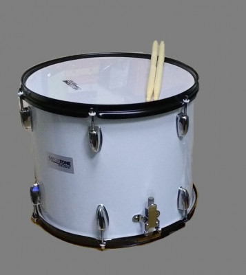 Малый барабан маршевый MEGATONE MD-1210/WH 12" х 10" 6 натяжных болтов, палочки и ремень в комплекте