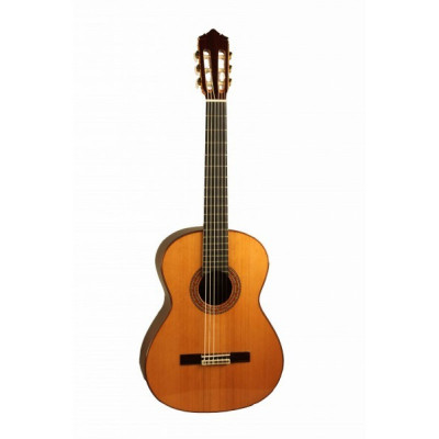 PEREZ 660 Cedar кейс 4/4 классическая гитара
