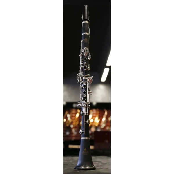 Кларнет Bb Stephan Weis CL-100S, 17 клапанов, эбонит, посеребрённые клапаны, легкий кейс