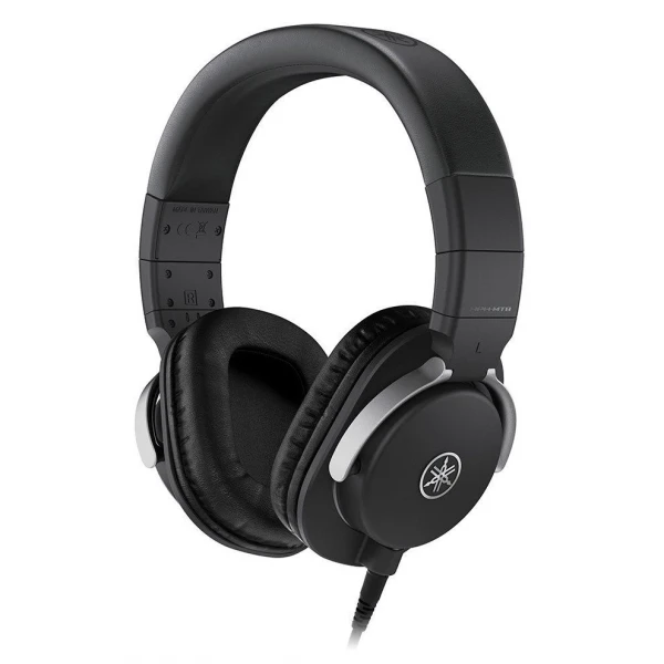 Наушники мониторные закрытые Yamaha HPH-MT8, 37 Ом, 1600 mW, два кабеля, сумка