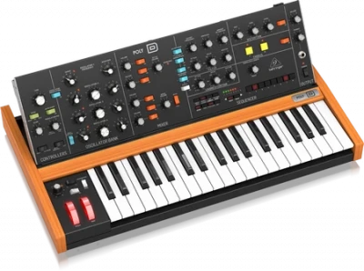 Синтезатор Behringer POLY D аналоговый