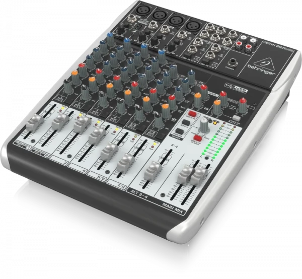 Аналоговый микшер Behringer Q1204USB
