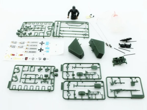 Комплект аксессуаров для танка Leopard 2A6 (полный комплект), неокрашен.
