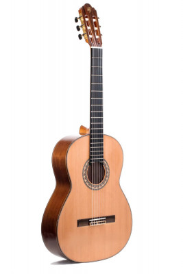 PRUDENCIO Intermediate Classical Model G-11 (4-M) гитара классическая