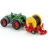 Трактор Siku 1677 с поливной бобиной