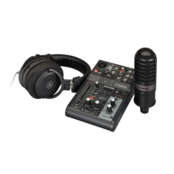 Комплексный пакет Yamaha AG03MK2 Black LSPK (AG03MK2 + YCM01 конденсаторный микрофон + YH-MT1 наушники)