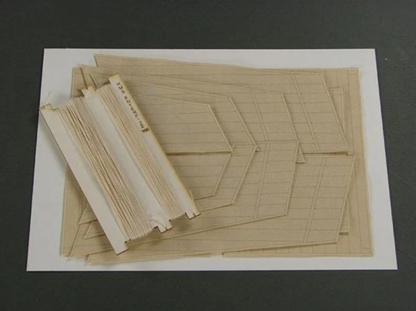 Комплект дополнительных парусов для модели HMS Enterprize, 1/96