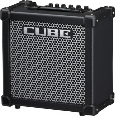 Гитарный комбо ROLAND CUBE-20GX 20Вт 1х8" с процессором эффектов и тюнером.